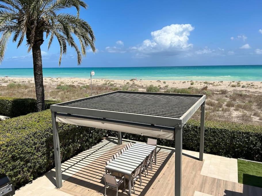Exquisita Villa Frente Al Mar Σαγούντο Εξωτερικό φωτογραφία