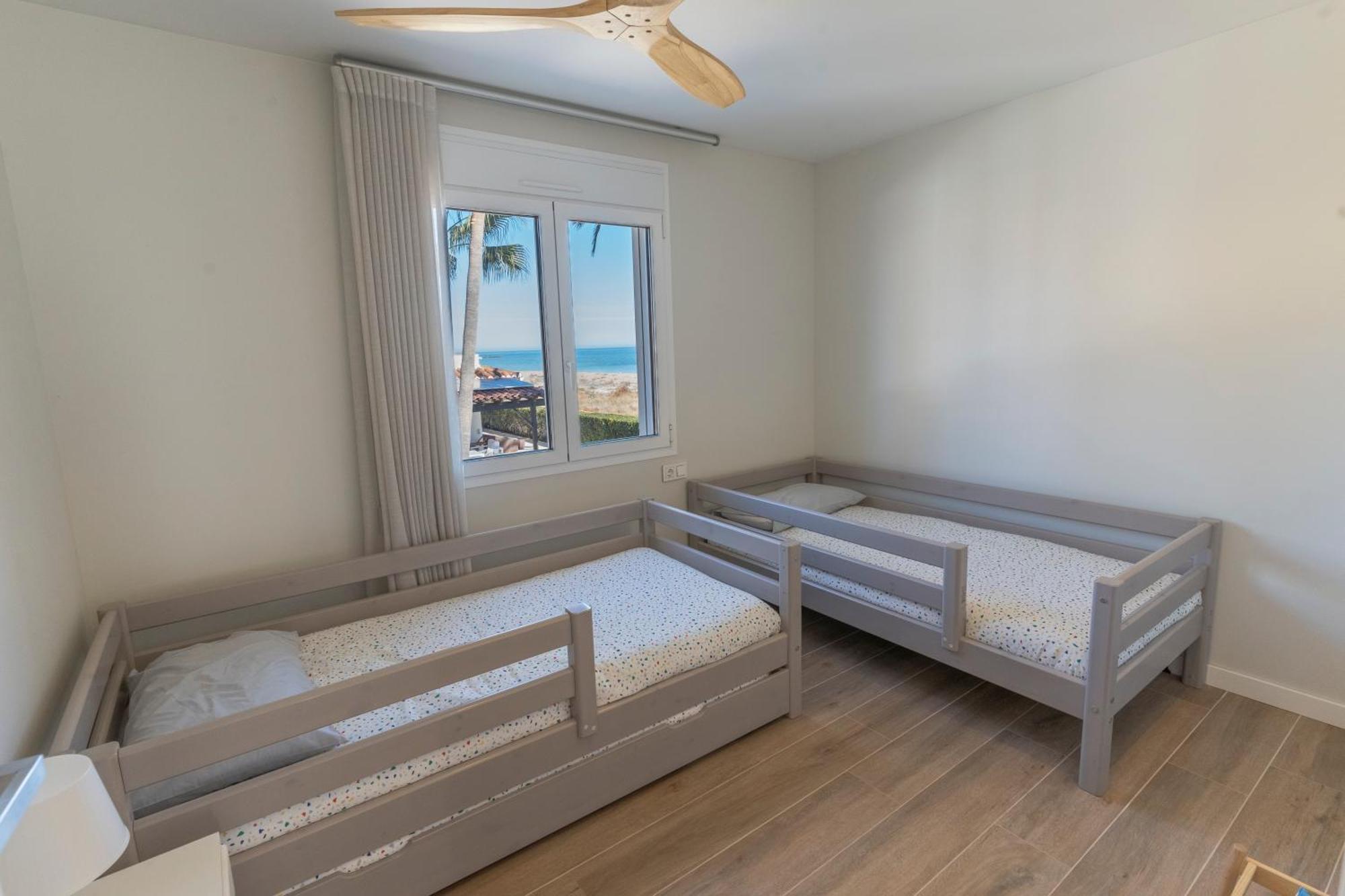 Exquisita Villa Frente Al Mar Σαγούντο Εξωτερικό φωτογραφία