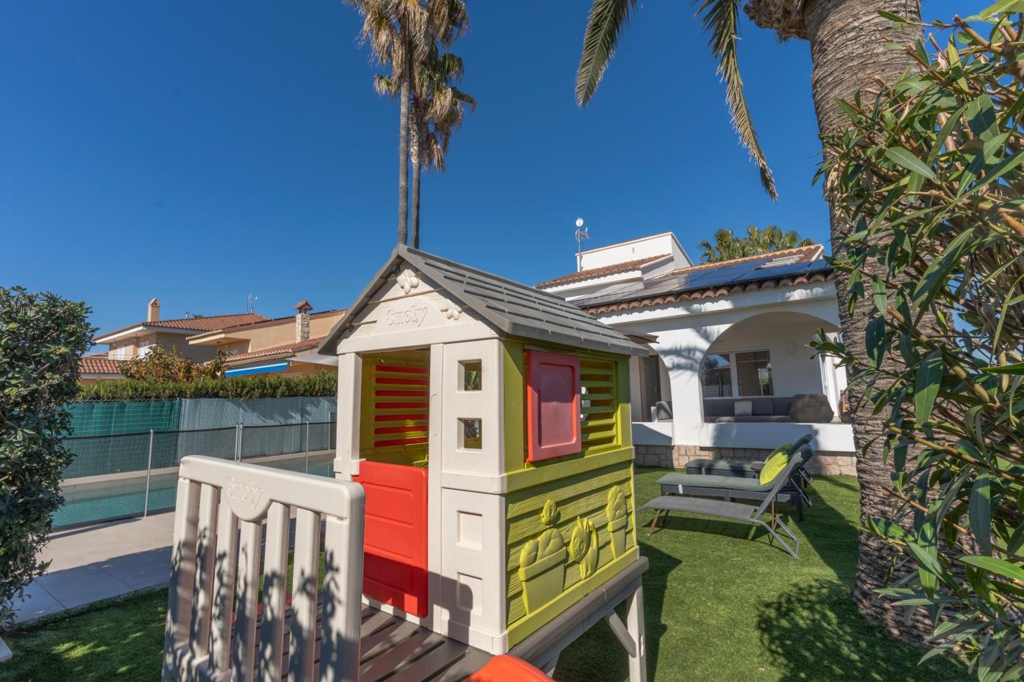 Exquisita Villa Frente Al Mar Σαγούντο Εξωτερικό φωτογραφία