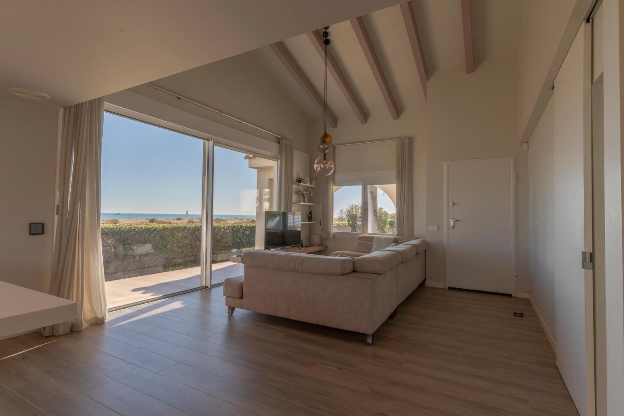Exquisita Villa Frente Al Mar Σαγούντο Εξωτερικό φωτογραφία